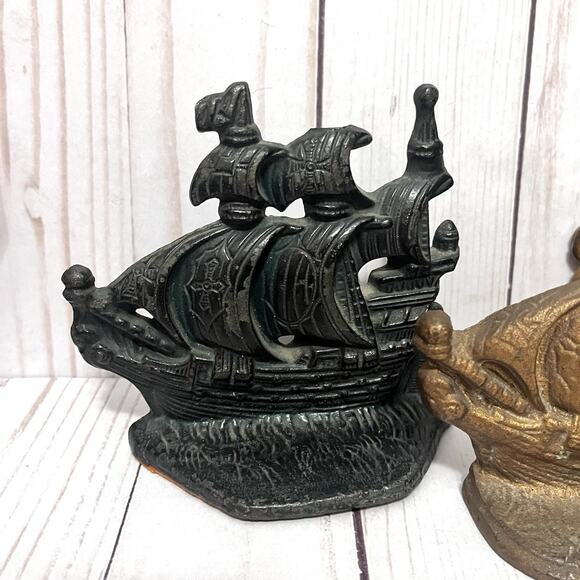 Vintage Pirate Ships Bronze Metal Cast Iron Bookends Doorstopper Set of 4 - Picture 5 of 14